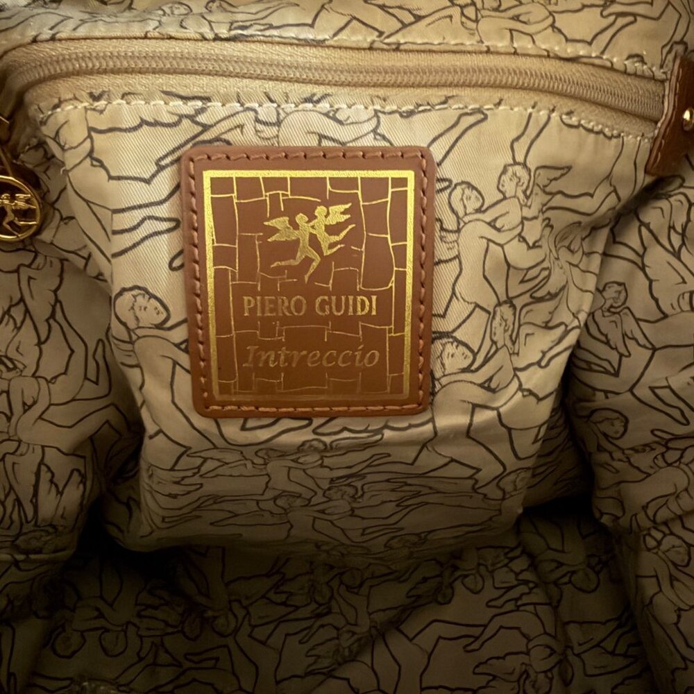 Piero Guidi Tan Embossed Leather Shoulder Bag With Gold Hardware - Picture 7 of 9